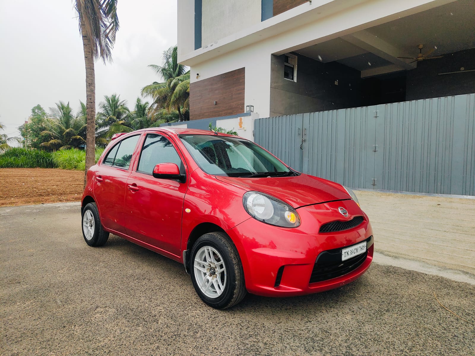 Nissan Micra Active - Image 4